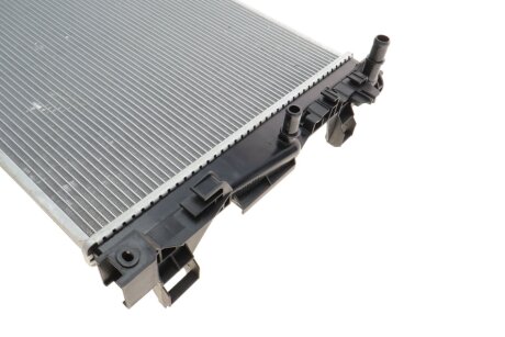 Радиатор охлаждения двигателя van Wezel 43002608