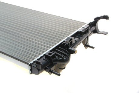 Радиатор охлаждения двигателя van Wezel 43002616