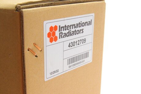 Радиатор охлаждения двигателя van Wezel 43012709