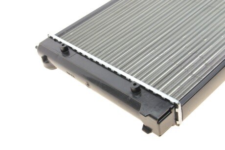 Радіатор охолодження двигуна van Wezel 58002040