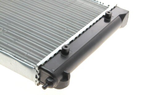 Радиатор охлаждения двигателя van Wezel 58002041