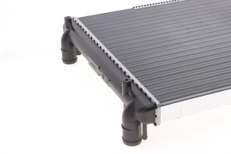 Радиатор охлаждения двигателя van Wezel 58002245