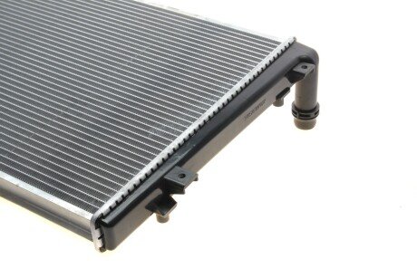 Радиатор охлаждения двигателя van Wezel 58002255