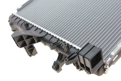 Радіатор охолодження двигуна van Wezel 58002317