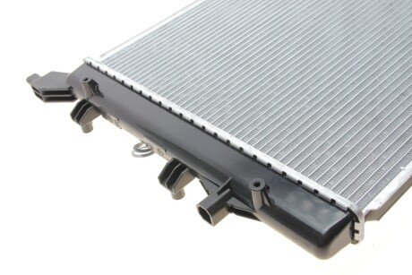 Радіатор охолодження двигуна van Wezel 58002326