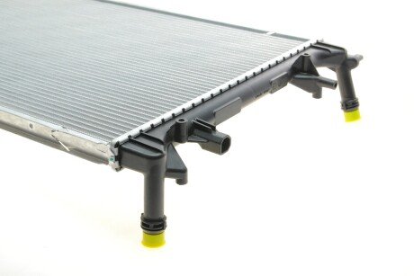 Радіатор охолодження двигуна van Wezel 58002370