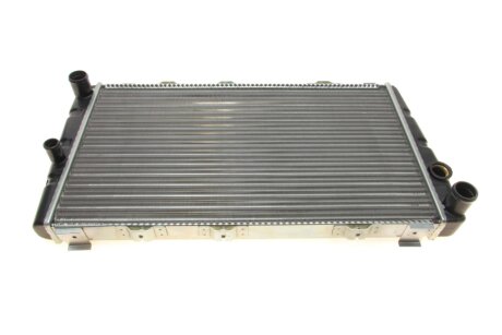 Радіатор охолодження двигуна van Wezel 76002002