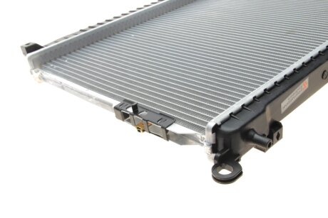 Радіатор охолодження двигуна van Wezel 81002135