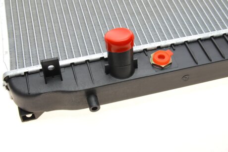 Радіатор охолодження двигуна van Wezel 81002135