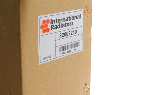 Радиатор охлаждения двигателя van Wezel 82002210