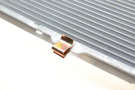 Радиатор охлаждения двигателя van Wezel 82002210