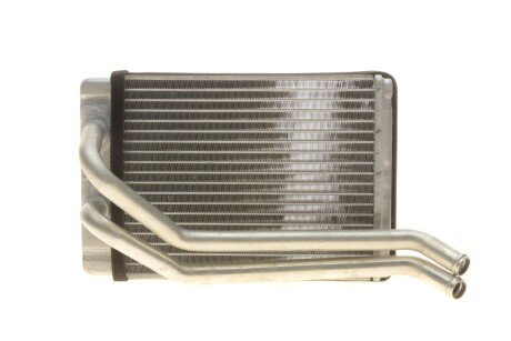 Радиатор охлаждения двигателя van Wezel 82006118 на Пежо 107