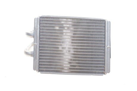 Радиатор охлаждения двигателя van Wezel 83006170