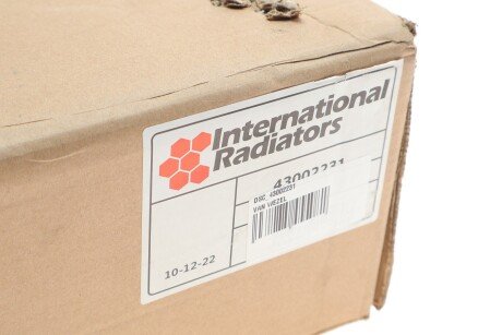 Радиатор охлаждения двигателя van Wezel DSC43002231