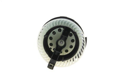 Моторчик (вентилятор) печки van Wezel 4377773