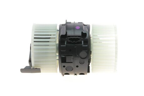 Моторчик (вентилятор) печки van Wezel 4377773