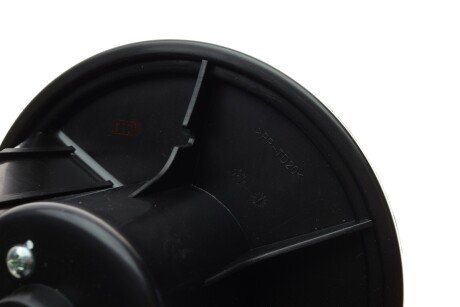 Моторчик (вентилятор) печки van Wezel 5875773