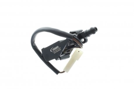 Розпилювач омивача vemo V10080320 на Фольксваген Поло хэтчбек