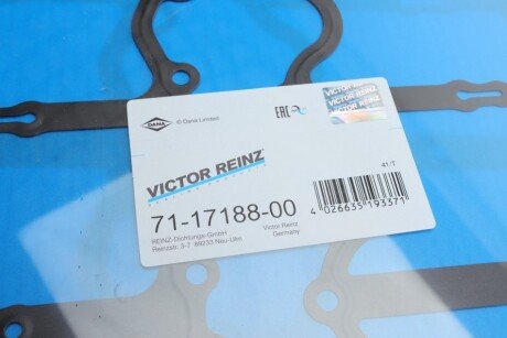 Прокладки двигуна victor Reinz 711718800