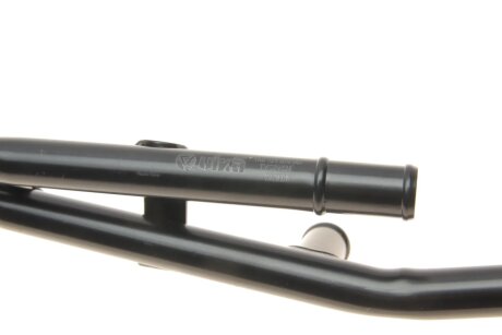 Патрубок системи охолодження vika 11211801401