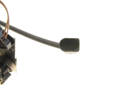 Замок капота vika 88231805801