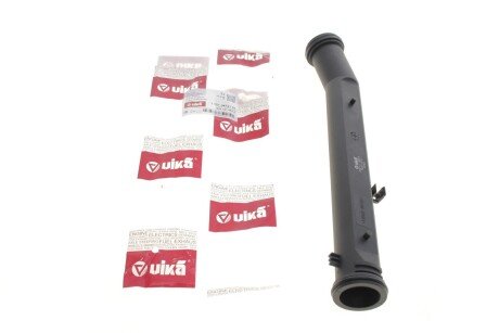 Фланець охолоджувальної рідини vika 11210472101