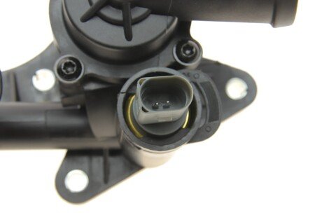 Корпус термостата подвійний; 87℃; 105℃ vika 11211870101