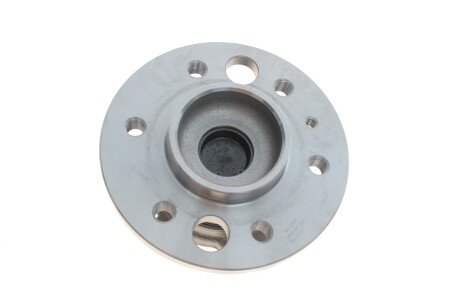 Маточина з підшипником vika 5782201