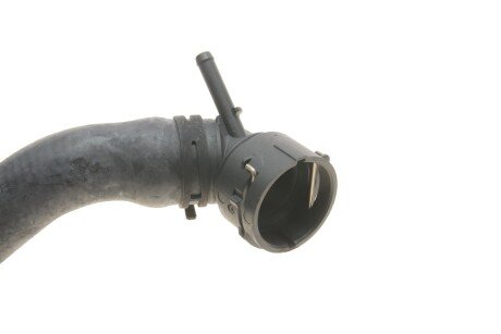 Патрубок системи охолодження vika 11221779101