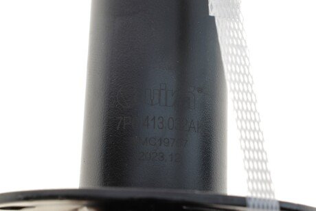 Передний амортизатор (стойка) vika 44131618901