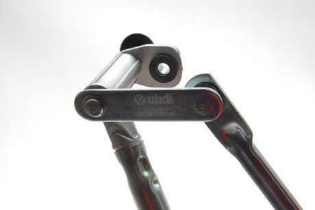 Трапеция дворников (стеклоочистителя) vika 89550166301