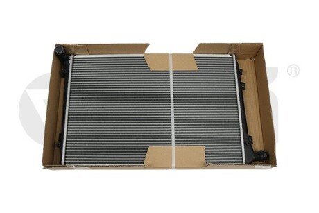 Радіатор охолодження двигуна vika 11210738601 на Шкода Суперб 2