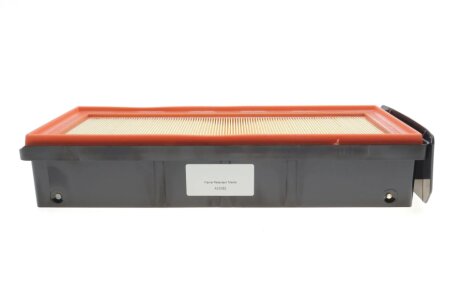 Фільтр повітряний BMW 3, 5, X5 3.0-5.0 D 11- (WIX-FILTERS) wixfiltron WA9833