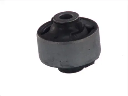 Сайлентблок переднього важеля Yamato J41057AYMT