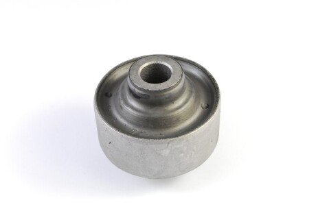 Сайлентблок переднього важеля yamato J45045BYMT на Пежо 4007