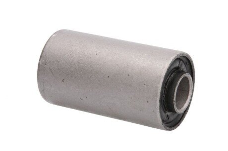 Сайлентблок переднього важеля yamato J49000BYMT на Опель Монтерей