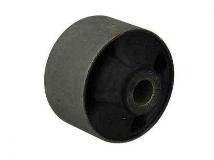 Сайлентблок переднего рычага yamato J40329YMT