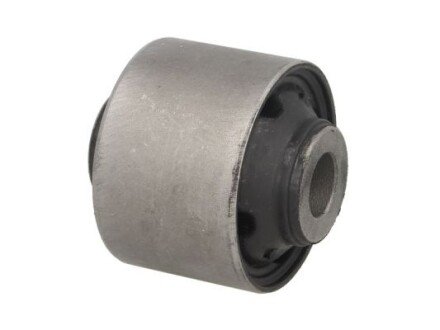 Сайлентблок заднего продольного рычага yamato J55013BYMT